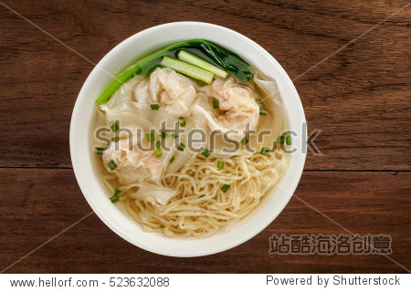 chinese wonton soup noodle