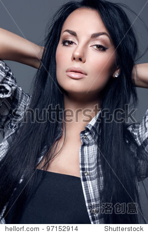 beautiful woman with long black hair - 图片素材 - 站酷海洛plus