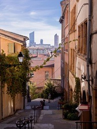 une rue du vieux lyon