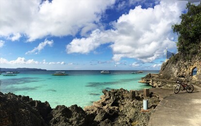 way to diniwid beach, boracay