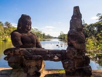 bayon temple in angkor temples in cambodia