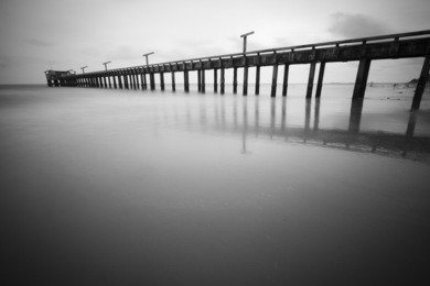 black and white seascape photo.