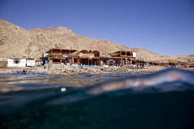 the blue hole in dahab