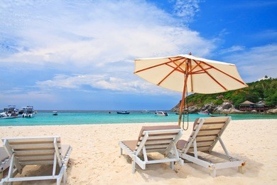relax day, raya island, phuket : thailand