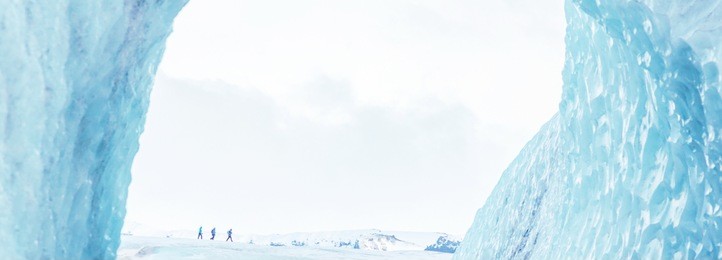 people walk on a glacier eyjafjallajökull. panorama.