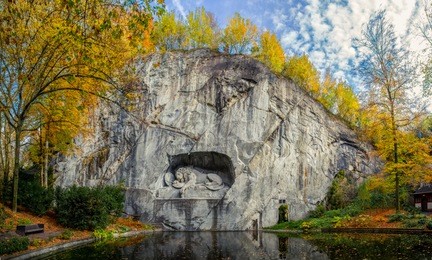 lucerne lion monument