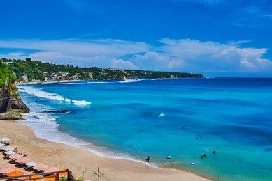 dreamland beach south kuta. tropical beach island indonesia, bali. seascape with waves at beautiful hidden white sand beach. sea beach nature. landscape. summer holidays. travel vacation concept.