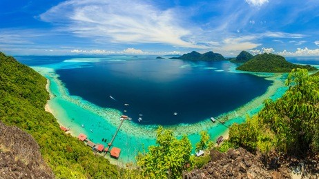 scenic panoramic top view of bohey dulang island semporna, sabah.