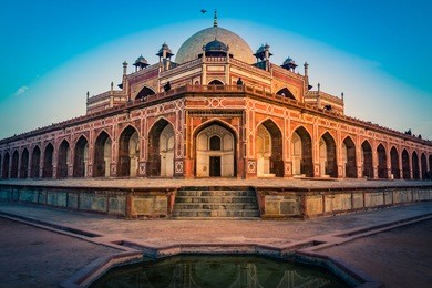 humayun's tomb of mughal emperor humayun designed by persian architect mirak mirza ghiyas in new delhi, india. tomb was commissioned by humayun's wife empress bega begum in 1569-70.