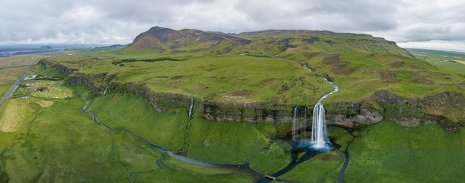 seljalandsfoss from the sky
