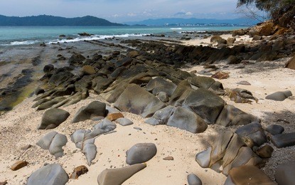 borneo, tunku abdul rahman national park
