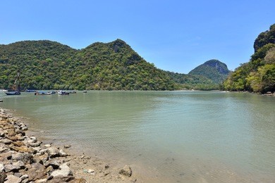 beautiful scenery at dayang bunting lake (tasik dayang bunting) in pulau langkawi, kedah malaysia. langkawi island (pulau langkawi) is one of the most visited places by tourists in malaysia. 