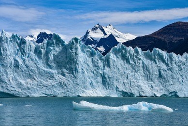 perito moreno glacier and andes mountains, parque nacional los glaciares, unesco world heritage site, el calafate, argentina