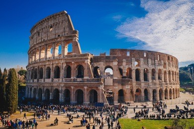 the roman colosseum in rome