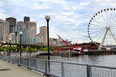 seattle waterfront with seattle great wheel