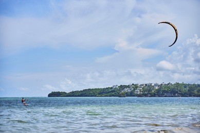 diniwid beach is the best for kitesurfing in boracay, philippines
