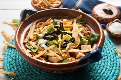 traditional mexican tortilla soup