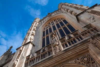 exterior of abbey church of st.peter and st.paul, commonly known as bath abbey. anglican parish church and former benedictine monastery in bath, somerset, uk