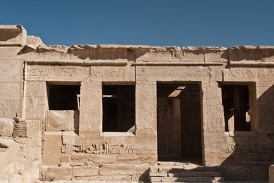 temple of medinat habu