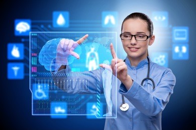 woman doctor in telemedicine futuristic concept