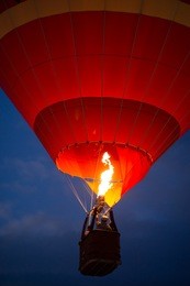 air balloon in the evening sky