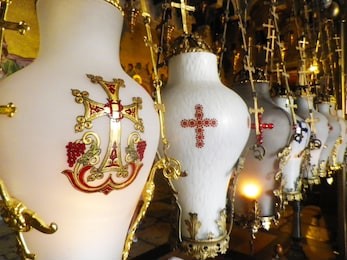 holy lanterns,jerusalem holy sepulchre church