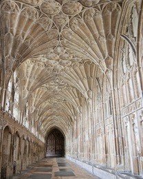 corridor with fan vaulting