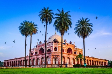 humayun's tomb of mughal emperor humayun designed by persian architect mirak mirza ghiyas in new delhi, india. tomb was commissioned by humayun's wife empress bega begum in 1569-70.
