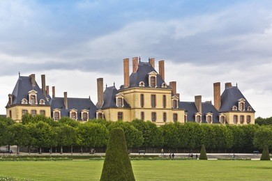 gardens and chateau of fontainebleau. palace of fontainebleau - one of largest royal chateaux in france (55 km from paris), unesco world heritage site.