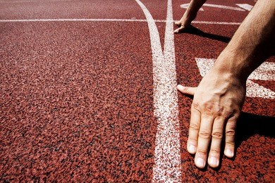 hands on starting line