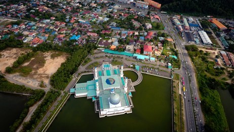 aerial view of kota kinabalu city floating mosque, sabah, borneo, east malaysia. full view top of the mosque.
