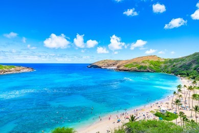 hanauma bay from distance in hawaii