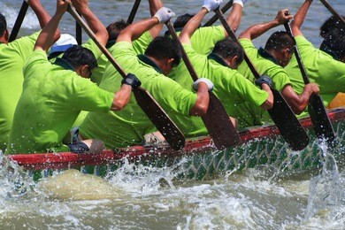 dragon boat racing