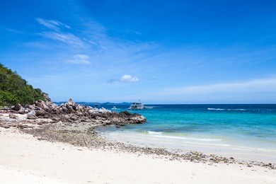 koh larn pattaya thailand