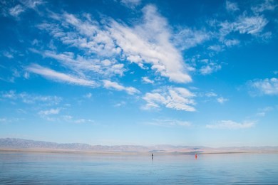 chaka salt lake landscape, qinghai province, china
