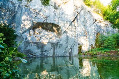 dying lion monument, landmark in lucerne (luzern) switzerland