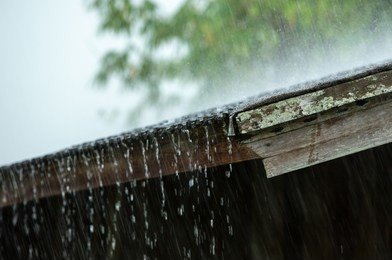 heavy rain on roof