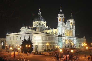 catedral de la almudena de madrid