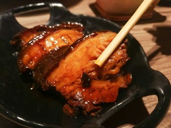 braised pork belly with shiitake in clay pot or dongpo pork  ,chinese cuisine menu taste is similar shashu pork's japanese food .