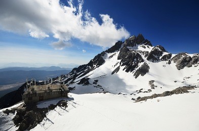 jade dragon snow mountain