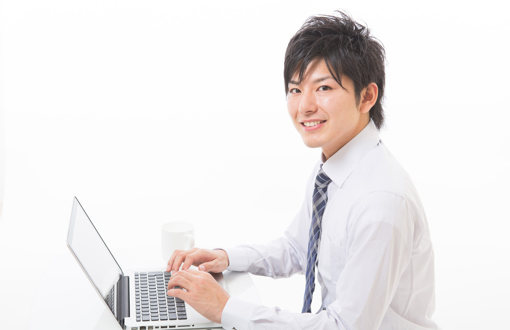 young businessman who uses the computer