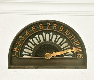 old elevator floor indicator