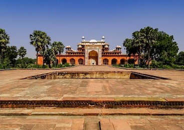 panoramic view of the tomb of great mughal emperor, jalal-ud-din muhammad akbar, at sikandra, agra in uttar pradesh, india