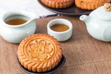 mooncakes are a traditional chinese delicacy