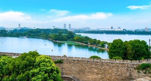 nanjing xuanwu lake