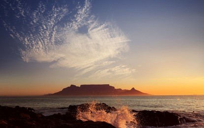 table mountain with clouds, cape town, south africa