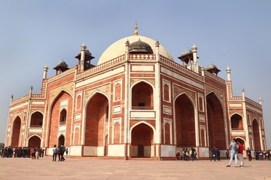 humayun's tomb of mughal emperor in indian humayun designed by persian architect mirak mirza ghiyas in new delhi, india. tomb was commissioned by humayun's wife empress bega begum in 1569-70.