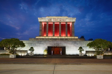 ho shi min mausoleum in hanoi city