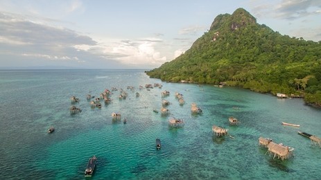 beautiful aerial view borneo sea gypsy water village in mabul bodgaya island, malaysia.