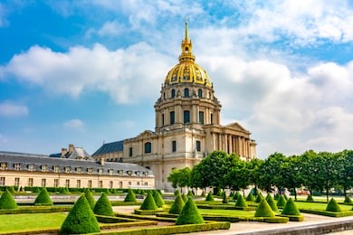 les invalides (national residence of the invalids) in paris, france